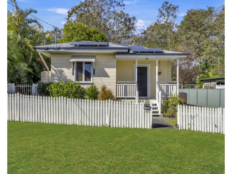 9 Pommer Street, Brassall QLD 4305