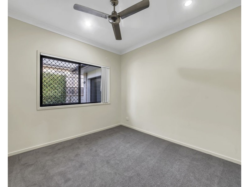 27 Possumwood Place, Flinders View QLD 4305