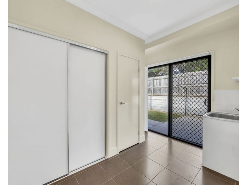 27 Possumwood Place, Flinders View QLD 4305