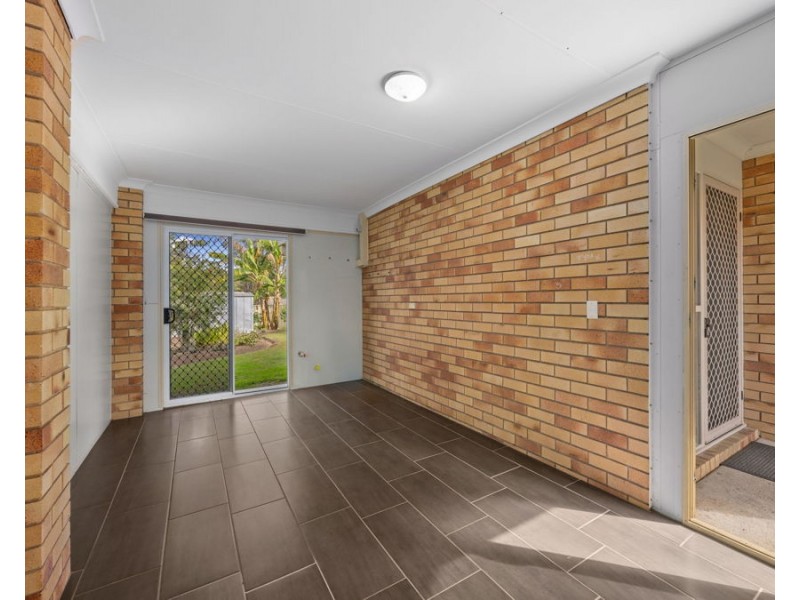 6 Hillier Court, Flinders View QLD 4305