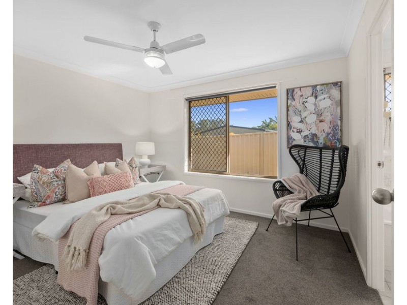 6 Hillier Court, Flinders View QLD 4305