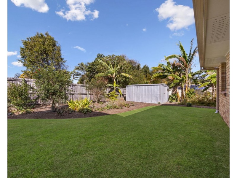 6 Hillier Court, Flinders View QLD 4305