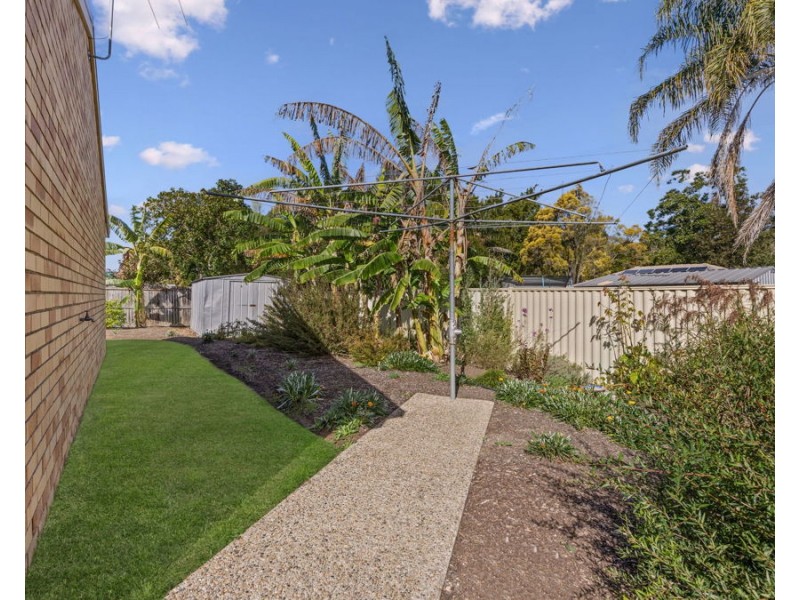 6 Hillier Court, Flinders View QLD 4305