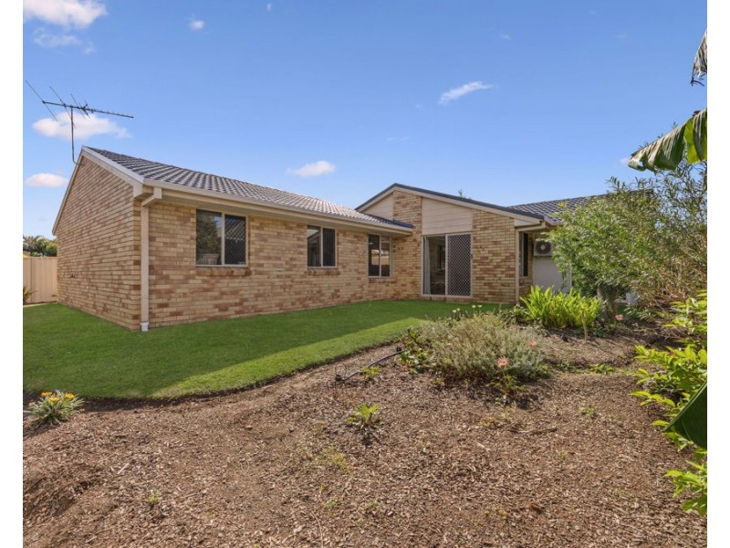 6 Hillier Court, Flinders View QLD 4305