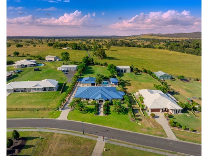 32 Peak Court, Peak Crossing QLD 4306