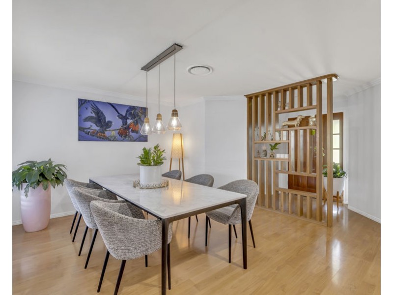 26 Yew Street, Yamanto QLD 4305