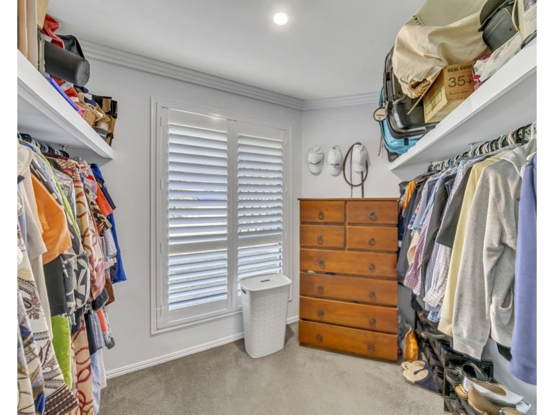26 Yew Street, Yamanto QLD 4305