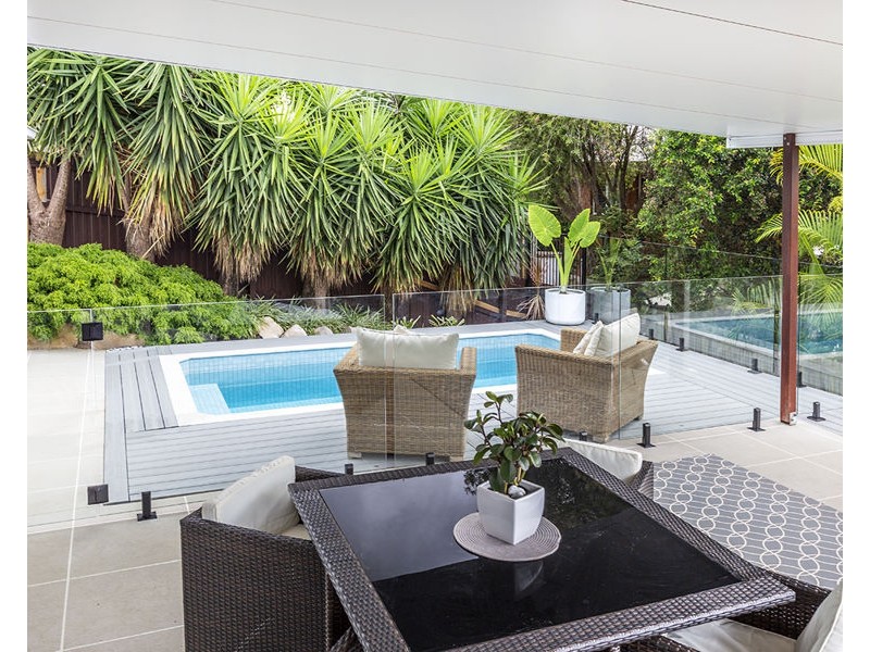 26 Yew Street, Yamanto QLD 4305