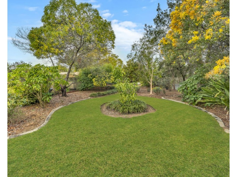 17 Omar Street, West Ipswich QLD 4305