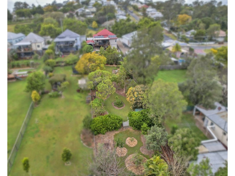 17 Omar Street, West Ipswich QLD 4305