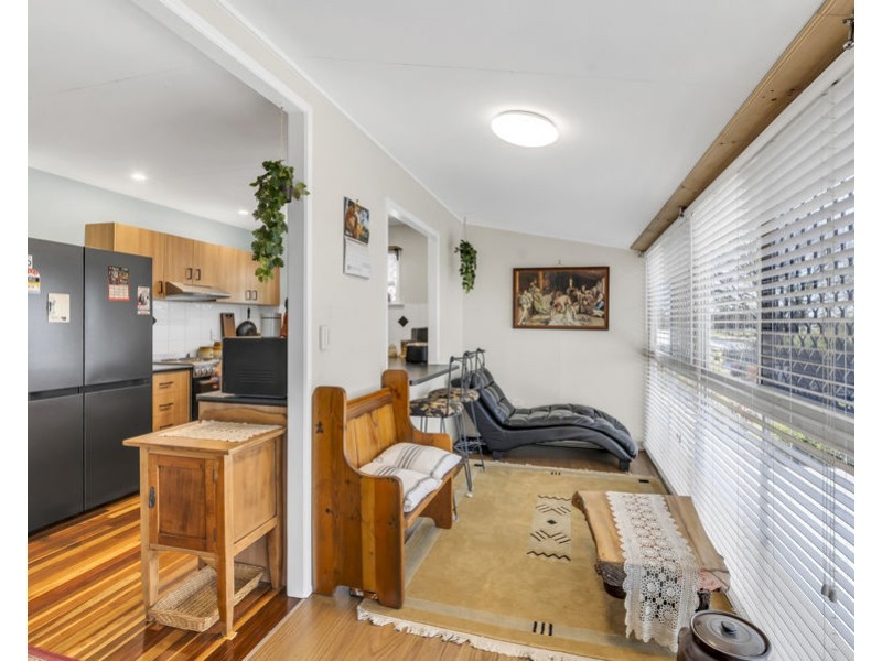 38 Raceview Street, Raceview QLD 4305