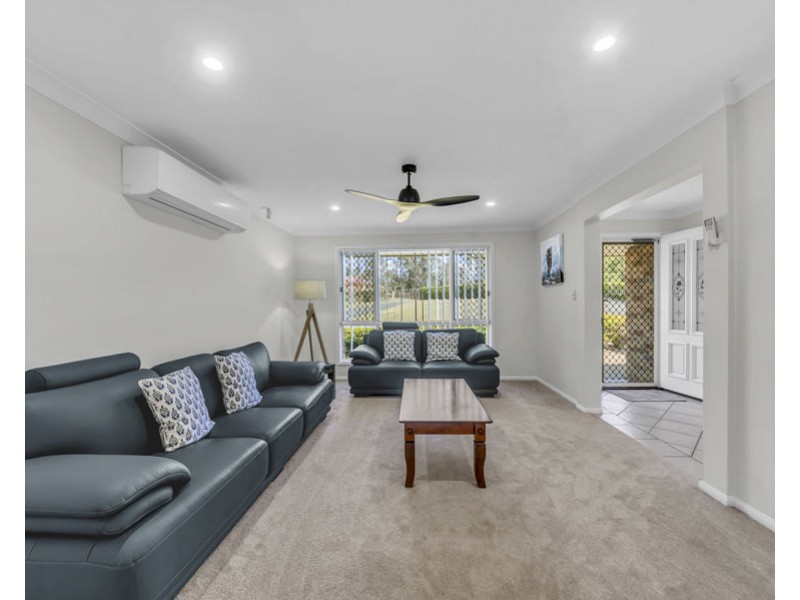 33-35 Eastfield Court, Deebing Heights QLD 4306