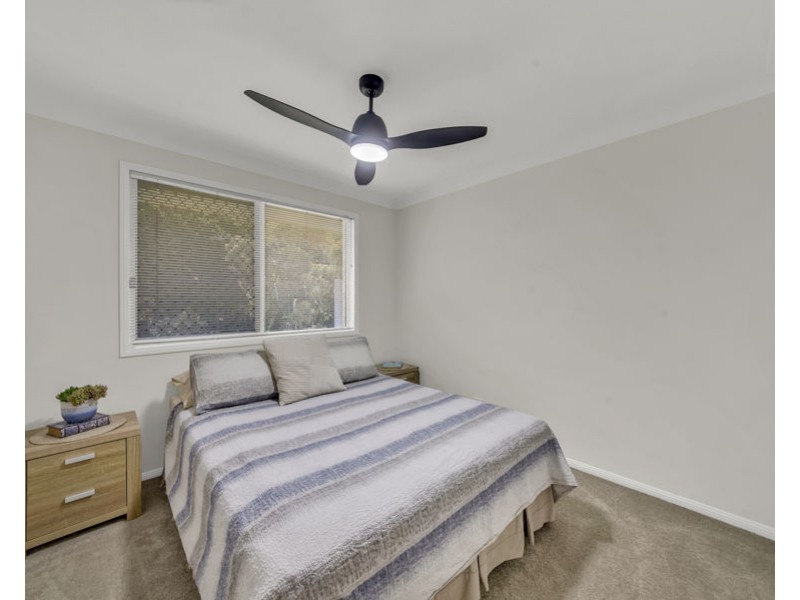 33-35 Eastfield Court, Deebing Heights QLD 4306