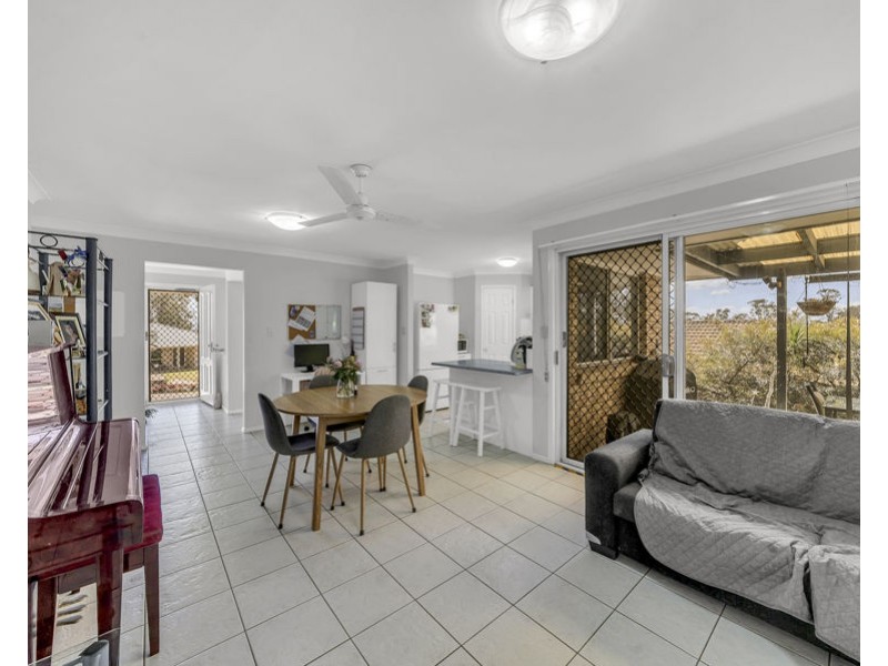 87 Sandalwood Drive, Yamanto QLD 4305