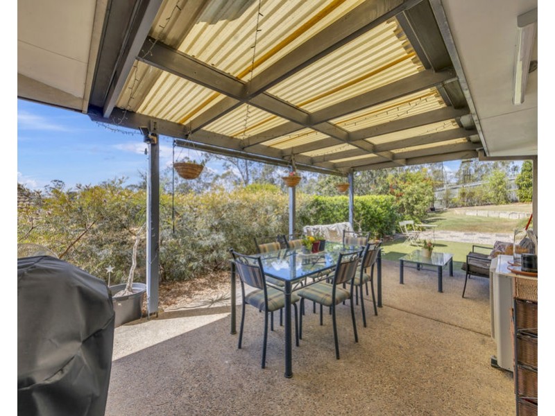 87 Sandalwood Drive, Yamanto QLD 4305