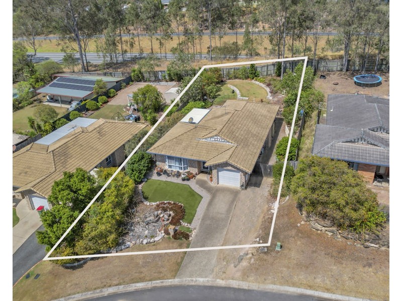 87 Sandalwood Drive, Yamanto QLD 4305