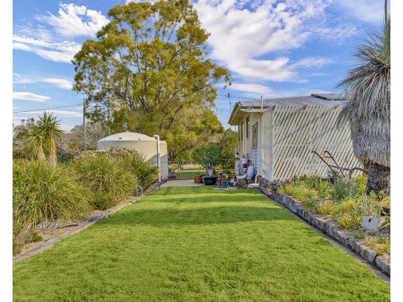 29 Peak Crossing Churchbank Weir Road, Peak Crossing QLD 4306
