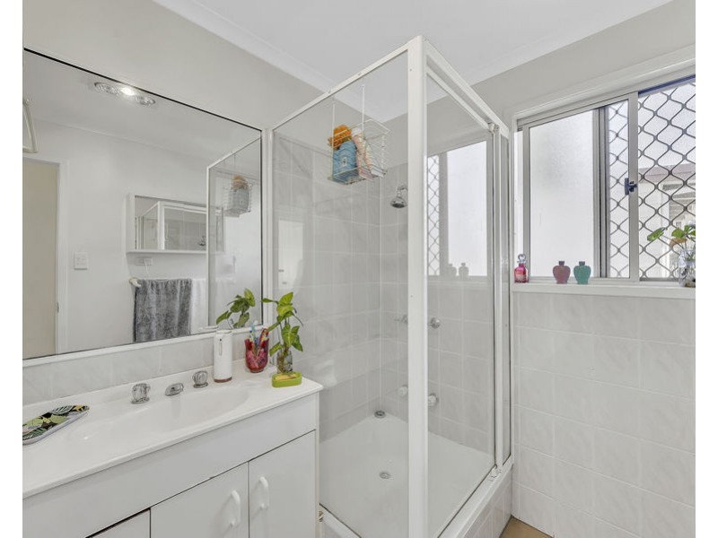 44 Warner Street, Raceview QLD 4305