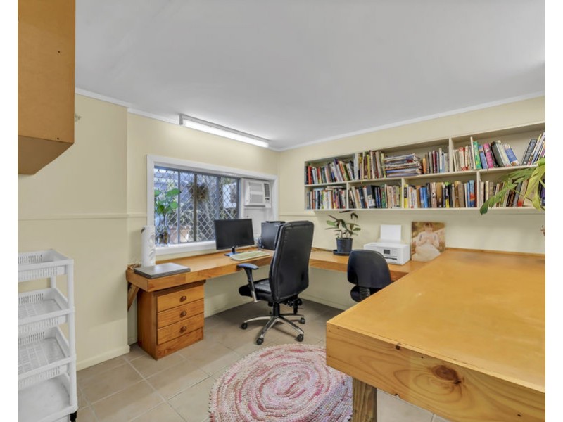 44 Warner Street, Raceview QLD 4305