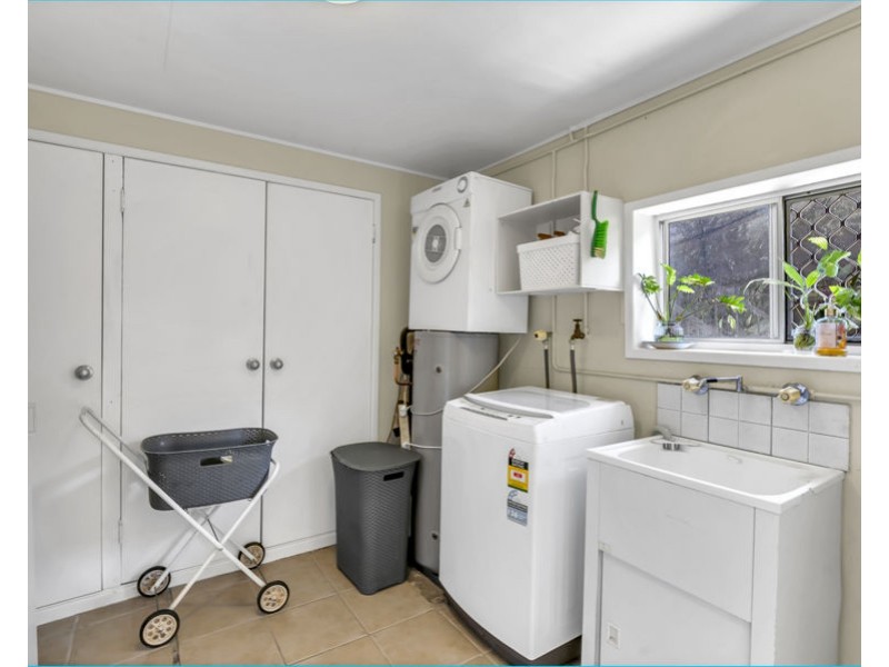 44 Warner Street, Raceview QLD 4305