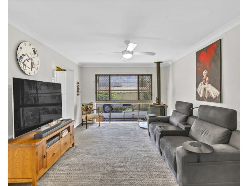 53 Lakeview Drive, Deebing Heights QLD 4306