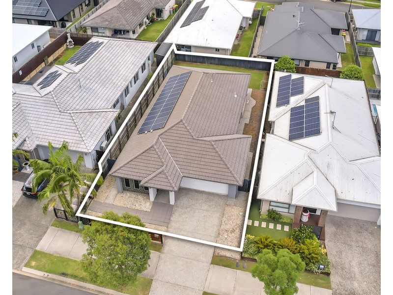 109 Sovereign Drive, Deebing Heights QLD 4306