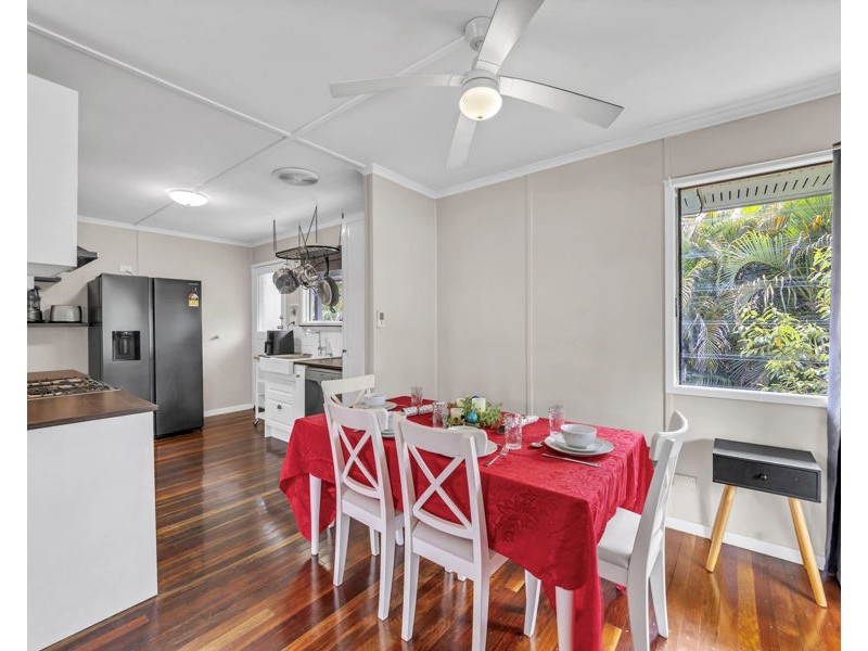 56 Avon Street, Leichhardt QLD 4305