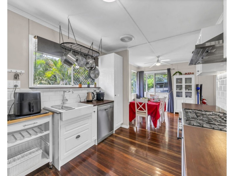 56 Avon Street, Leichhardt QLD 4305