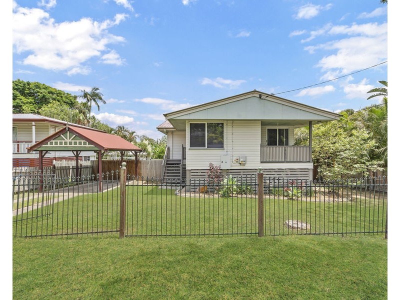 56 Avon Street, Leichhardt QLD 4305