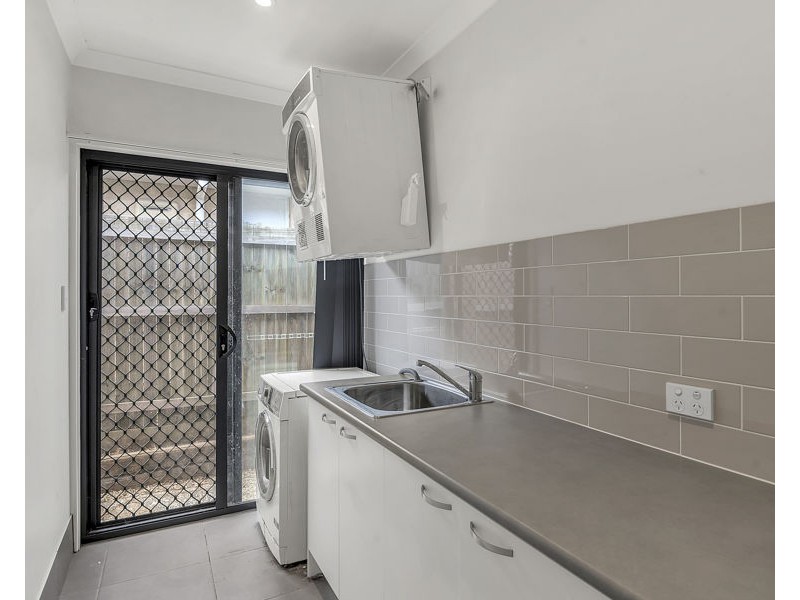 118 Sovereign Drive, Deebing Heights QLD 4306