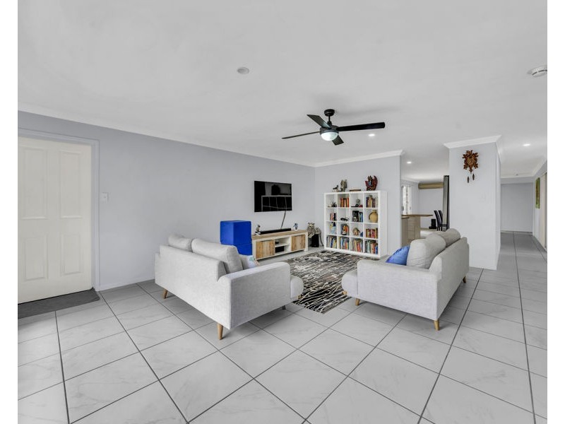 9 Greenway Street, Churchill QLD 4305