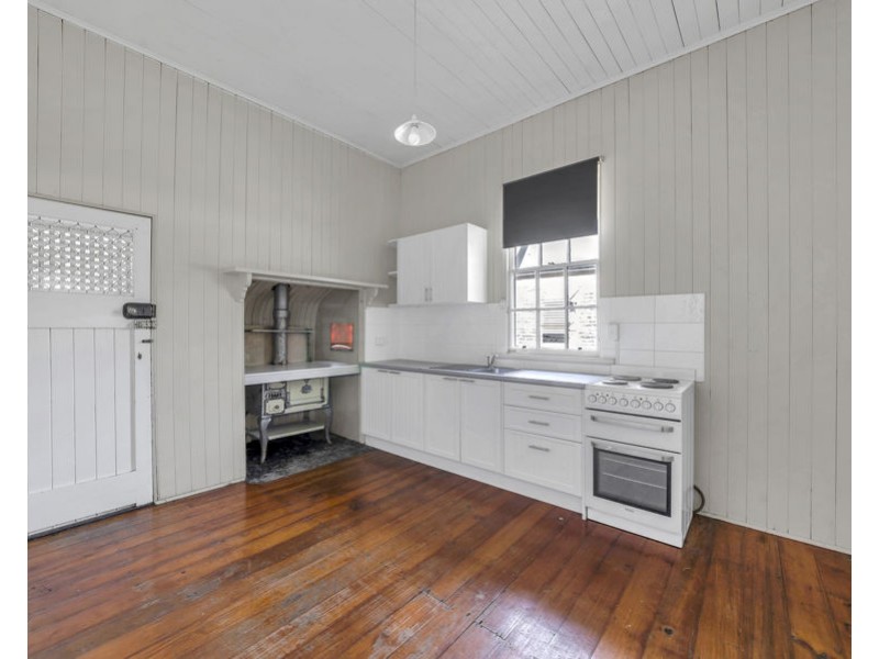 7 Willey Street, Ipswich QLD 4305