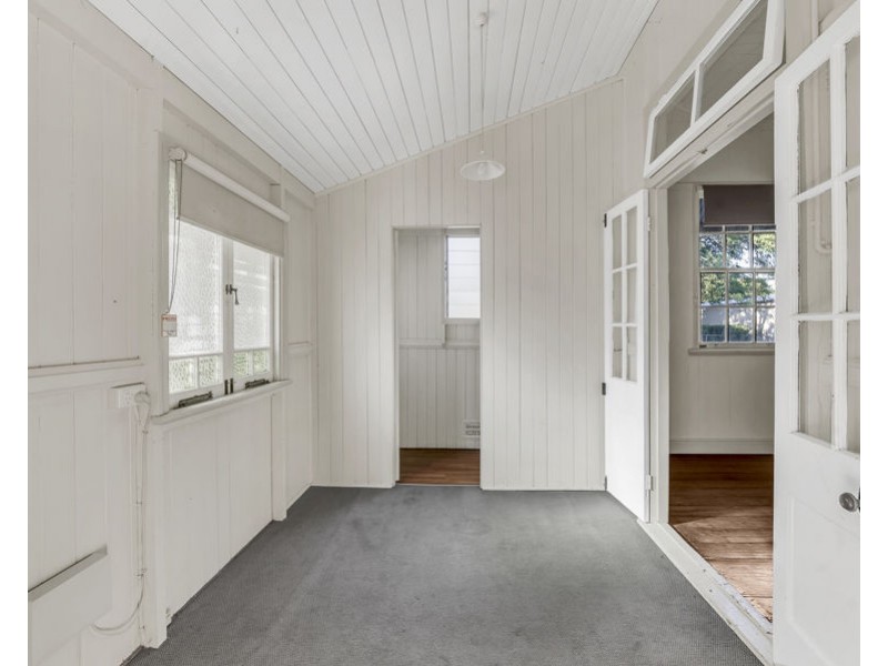 7 Willey Street, Ipswich QLD 4305