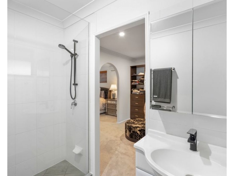 5 Given Court, Ipswich QLD 4305