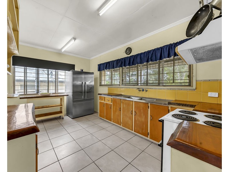 88 Smiths Road, Goodna QLD 4300