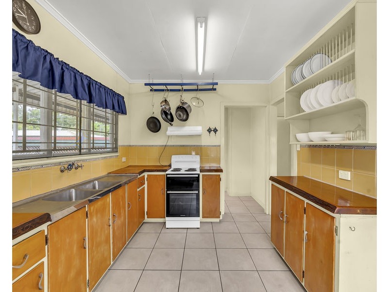 88 Smiths Road, Goodna QLD 4300