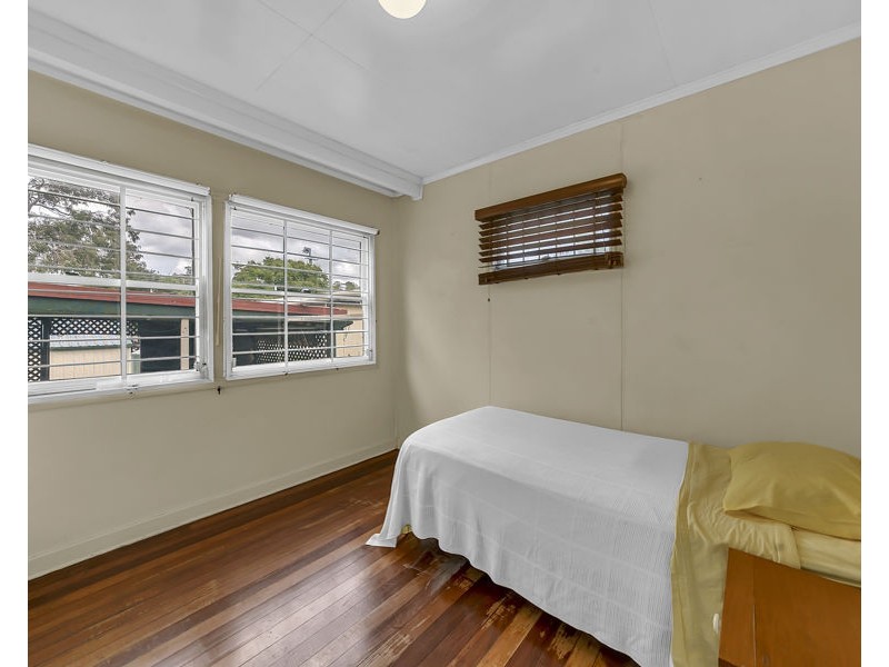 88 Smiths Road, Goodna QLD 4300