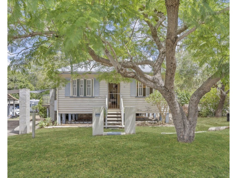 18 Chilcot Street, Silkstone QLD 4304