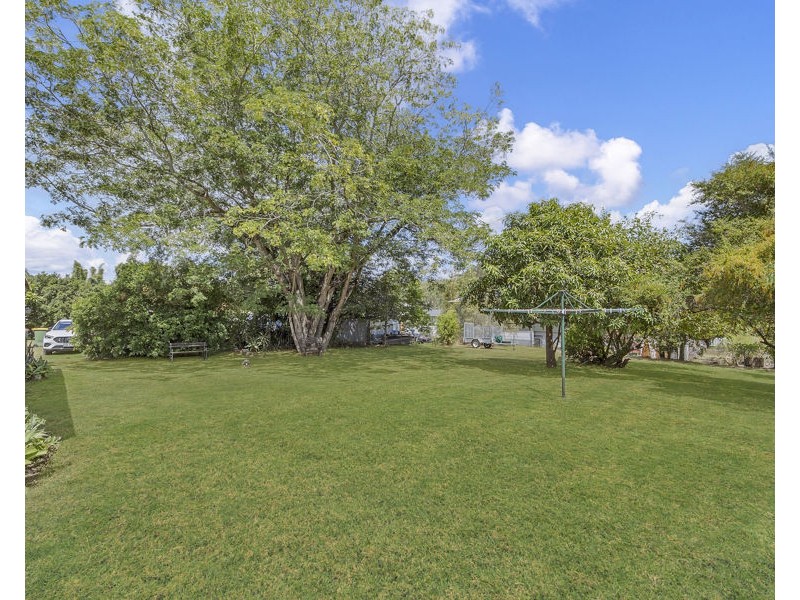 18 Chilcot Street, Silkstone QLD 4304