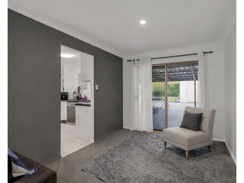 75 Equestrian Drive, Yamanto QLD 4305