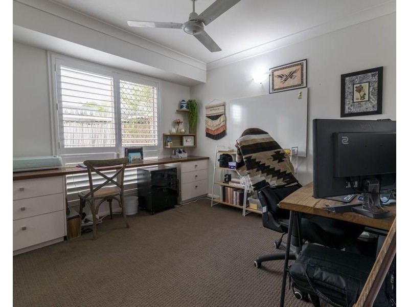 75 Equestrian Drive, Yamanto QLD 4305