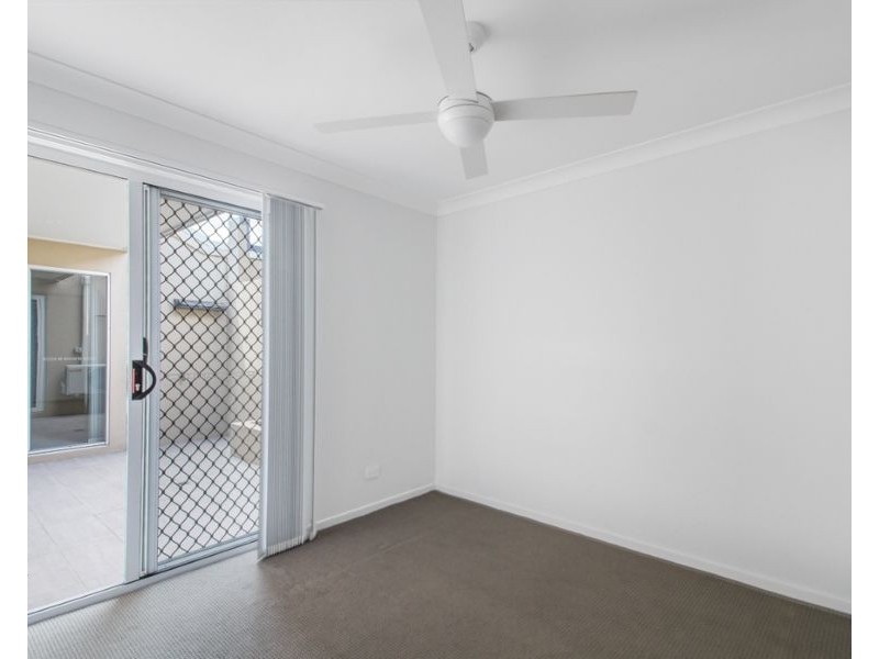 3 Saffron Court, Ripley QLD 4306