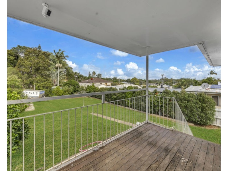 24 Briggs Road, Eastern Heights QLD 4305