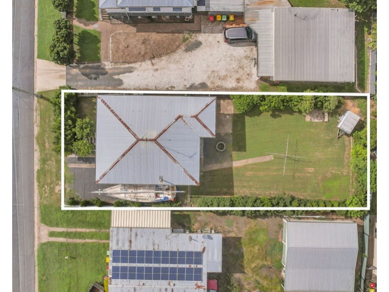 24 Briggs Road, Eastern Heights QLD 4305