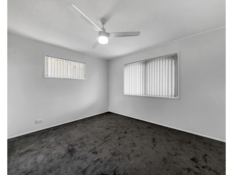 4 Warrawong Street, Eastern Heights QLD 4305