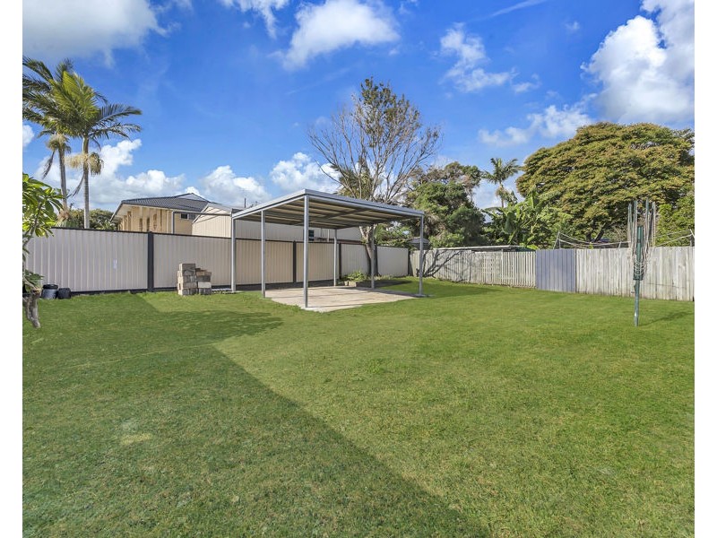 4 Warrawong Street, Eastern Heights QLD 4305