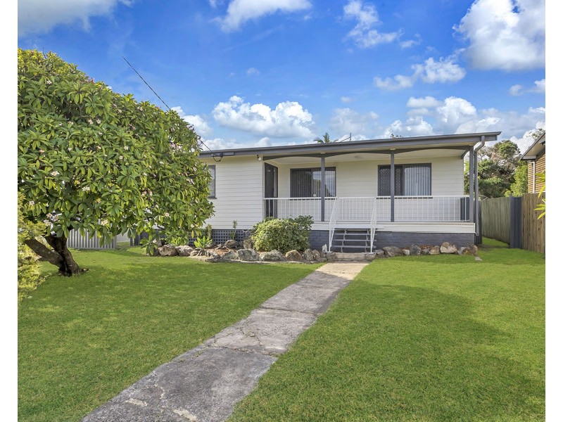 4 Warrawong Street, Eastern Heights QLD 4305