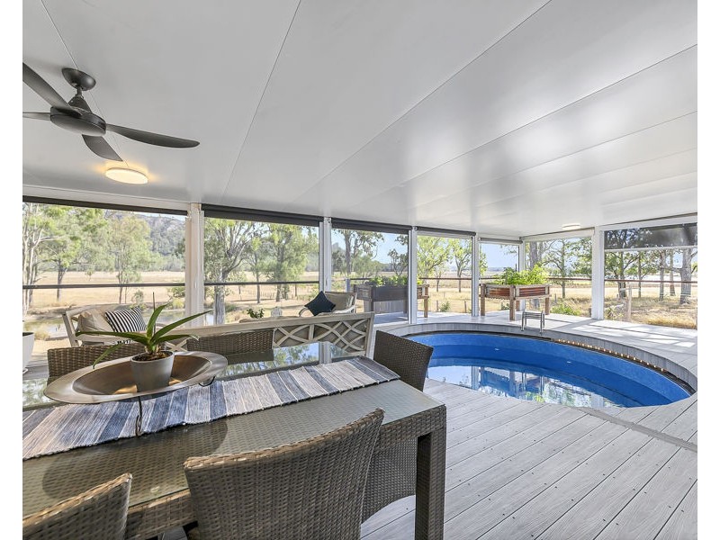 360 Carneys Creek Road, Croftby QLD 4310