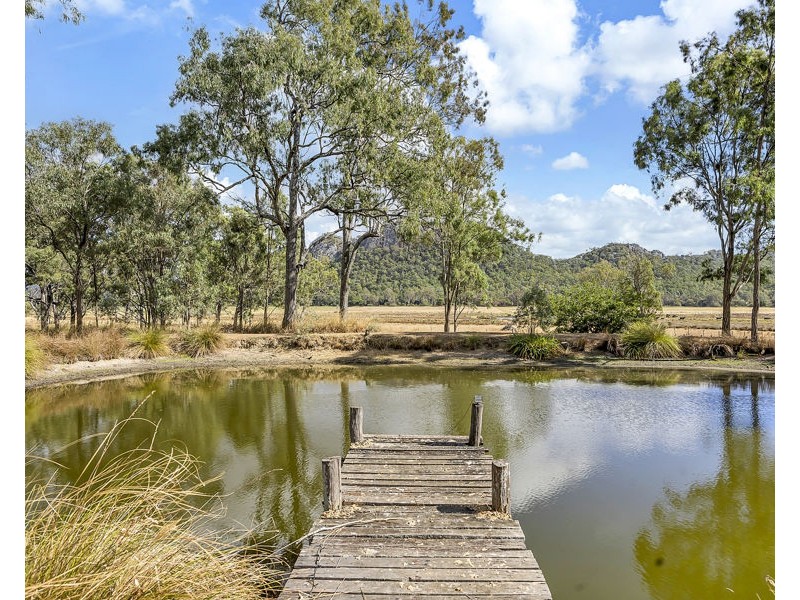 360 Carneys Creek Road, Croftby QLD 4310
