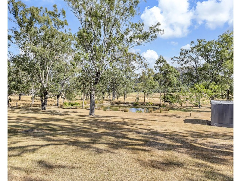 360 Carneys Creek Road, Croftby QLD 4310